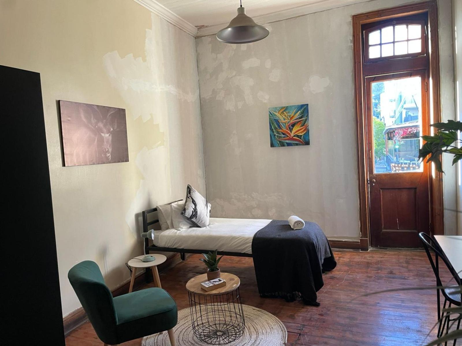 Hotel Wobbly Warthog Cape Town
